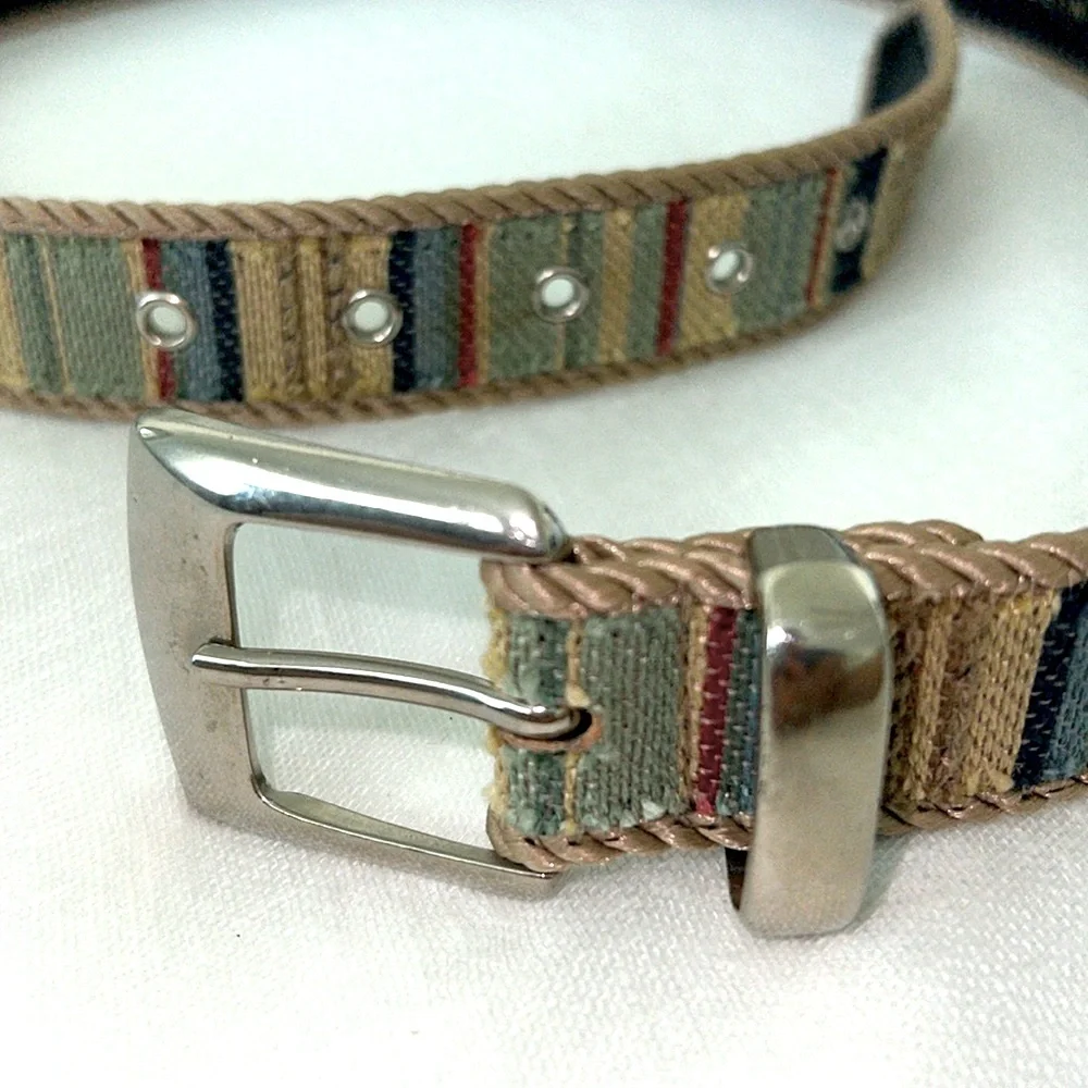 Elite Accessories Vintage Woman’s Striped Tan and Blue Belt Size M
